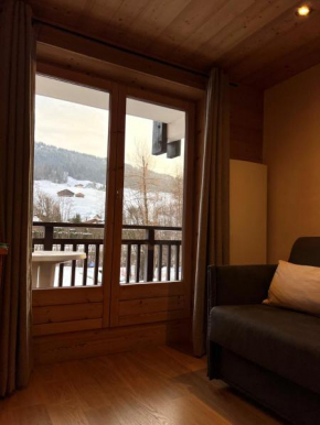 Studio face aux pistes